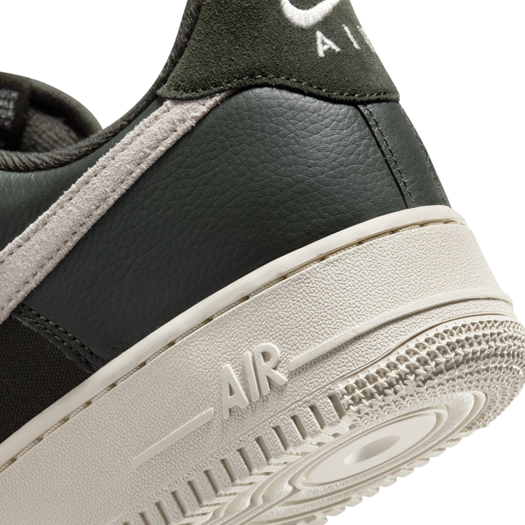 Nike Air Force 1 "Sequioa" - Men