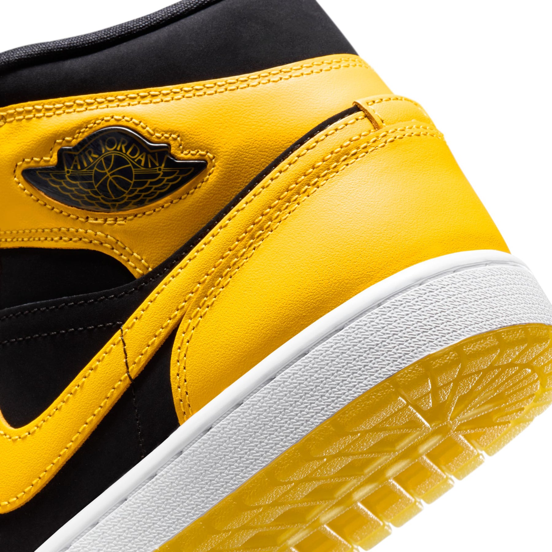Air Jordan 1 Mid SE "New Love" - Men