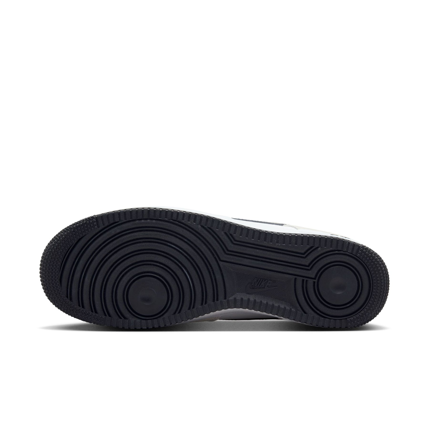 Nike Air Force 1 '07 LV8 "White & Black" - Men