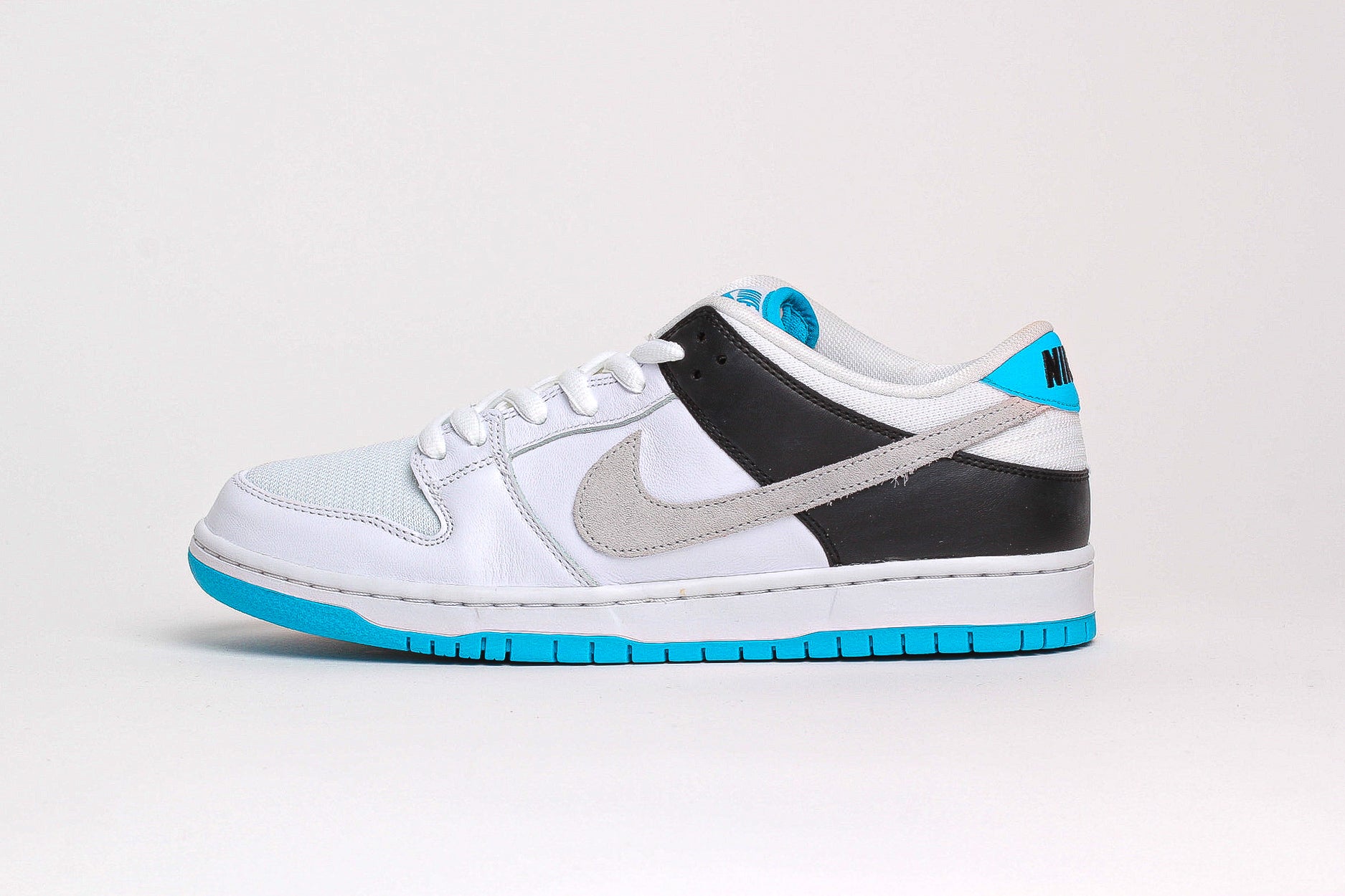 Nike SB Dunk Low Laser Blue Men