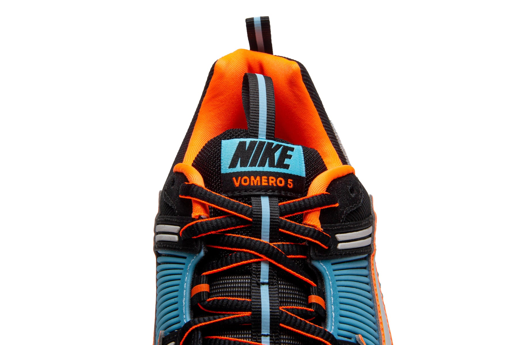 WMNS Nike Zoom Vomero 5 PRM "Black & Blue Gaze"
