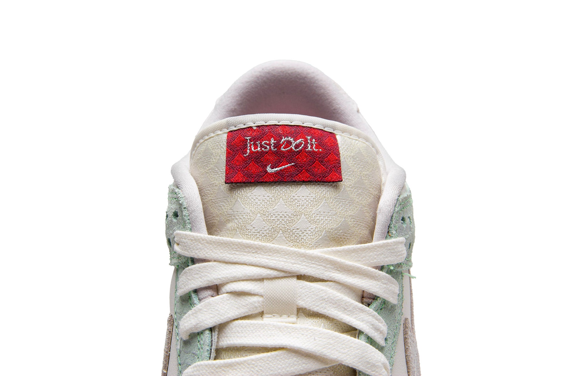 WMNS Nike Dunk Low "Year of the Dragon"