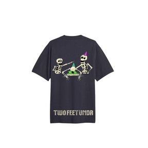 Two Feet Undr Anniversary Tee "Las Mañanotas"