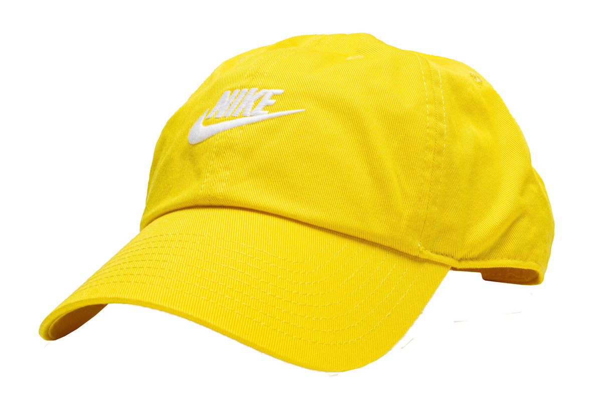 Nike Club Cap "Lightening"