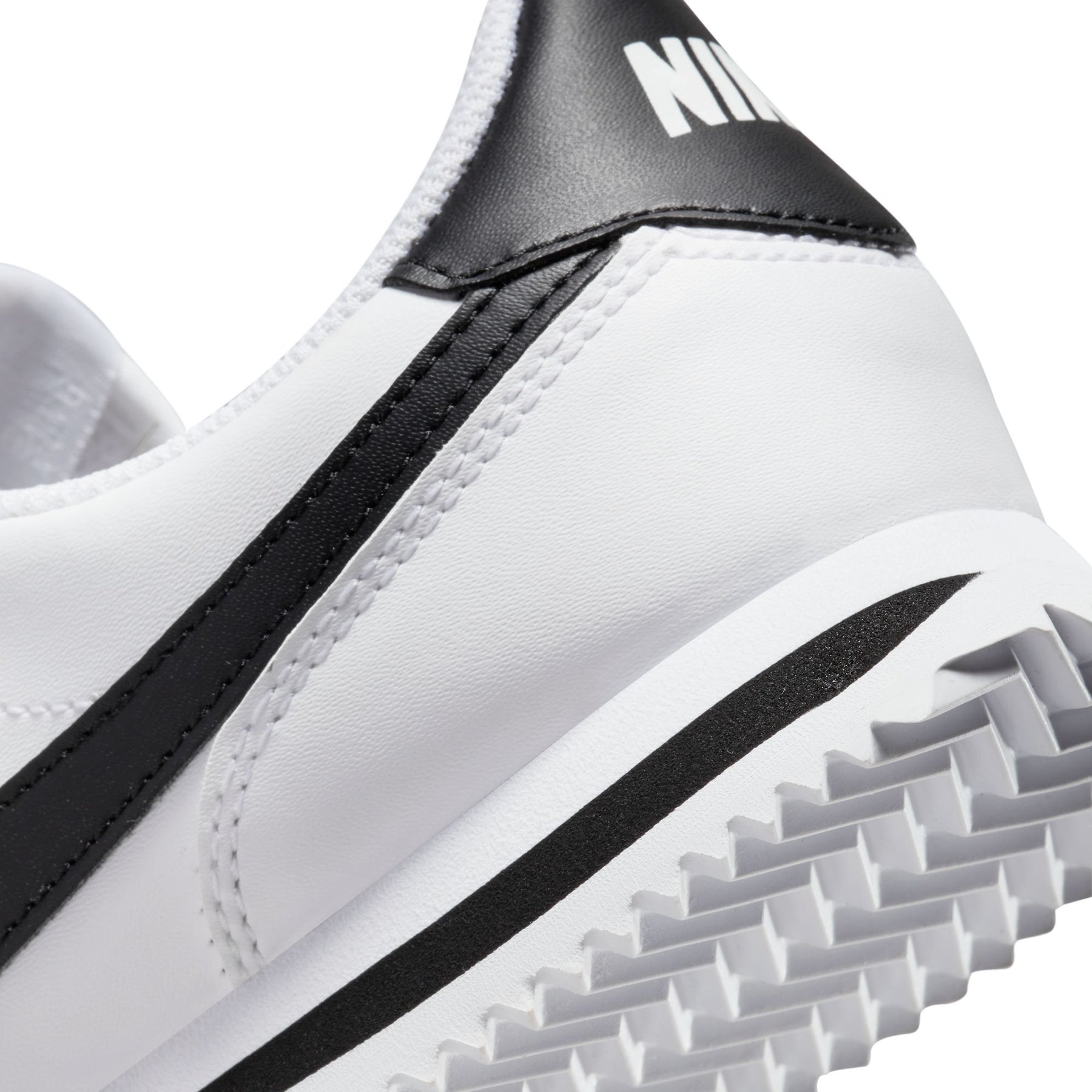 Nike Cortez Basic "White" Grade School - Kids