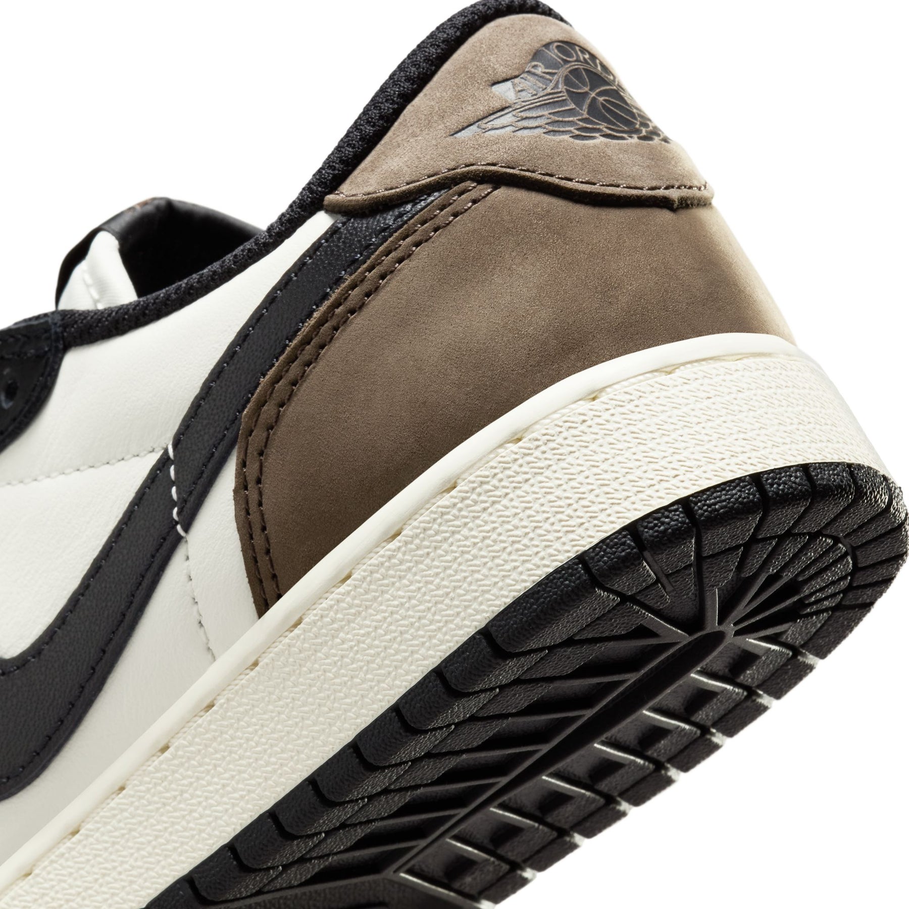 Air Jordan 1 Retro Low "Mocha" Grade School - Kids