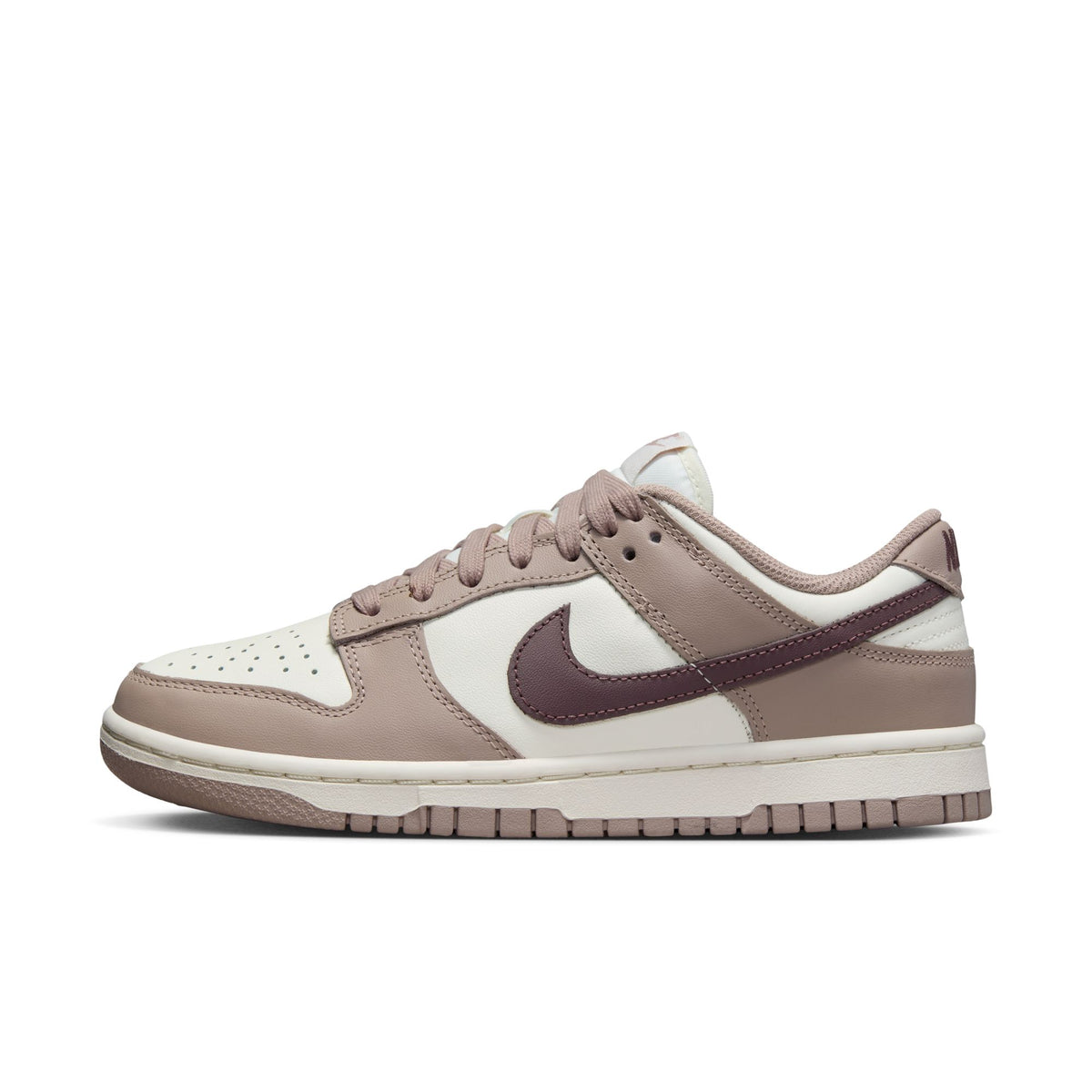 WMNS Nike Dunk Low "Diffused Taupe"