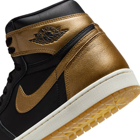 Air Jordan 1 Retro High OG "Metallic Gold" - Men