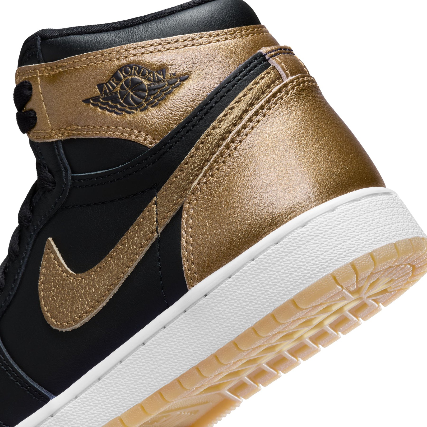 Air Jordan 1 High OG Metallic Gold Grade School Kids