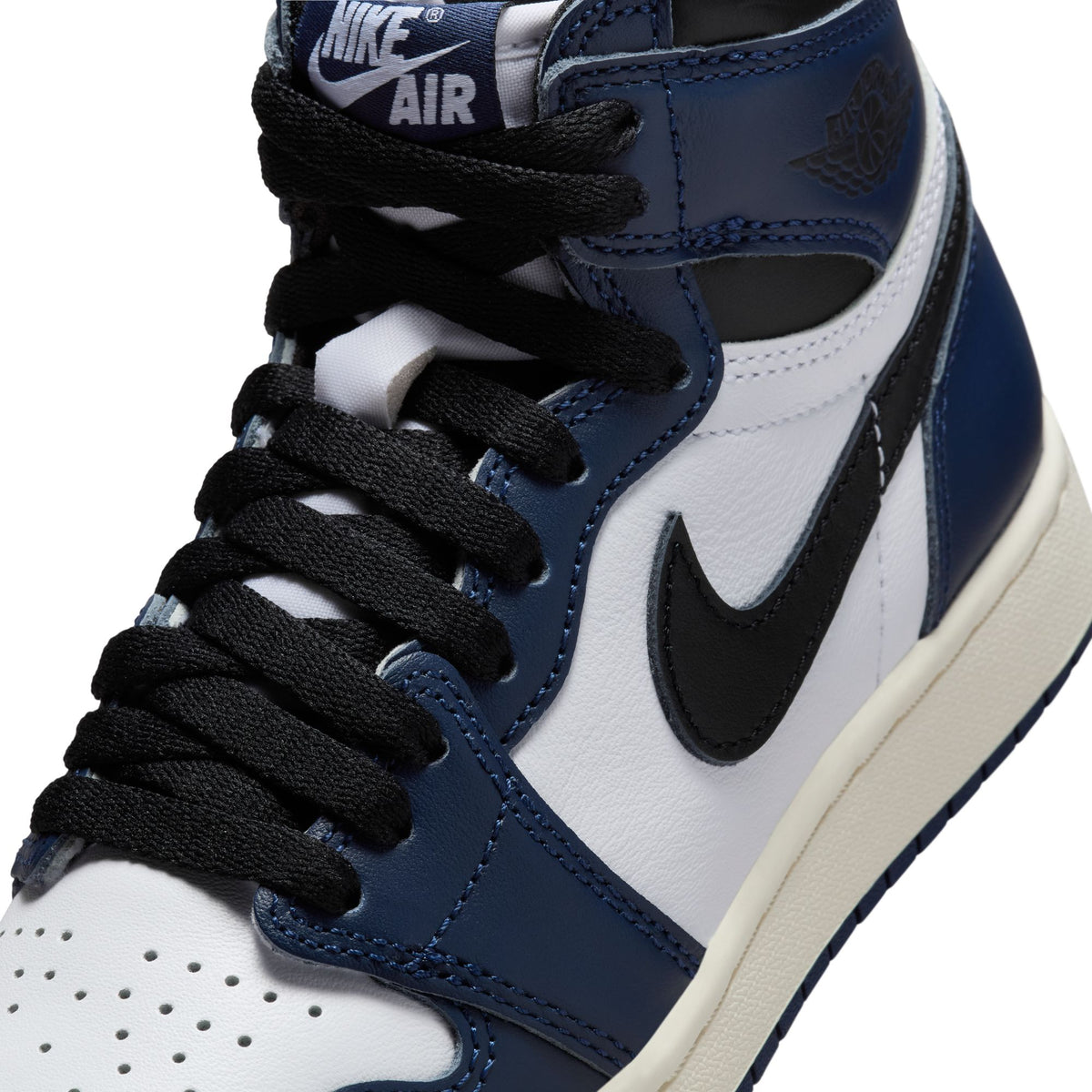 Air Jordan 1 Retro High OG "Midnight Navy" Grade School - Kids