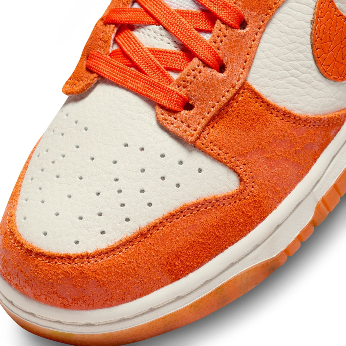 WMNS Nike Dunk Low "Cracked Orange"