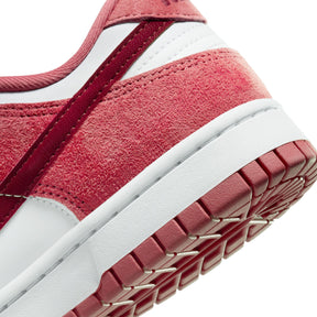 WMNS Nike Dunk Low "Valentine's Day"