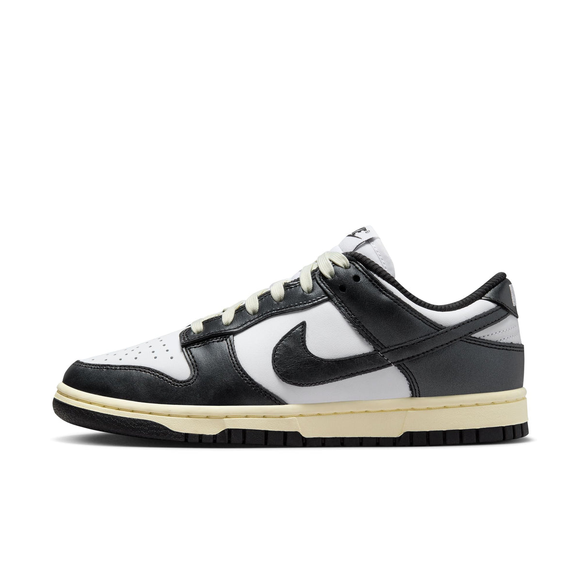 WMNS Nike Dunk "Vintage Panda"