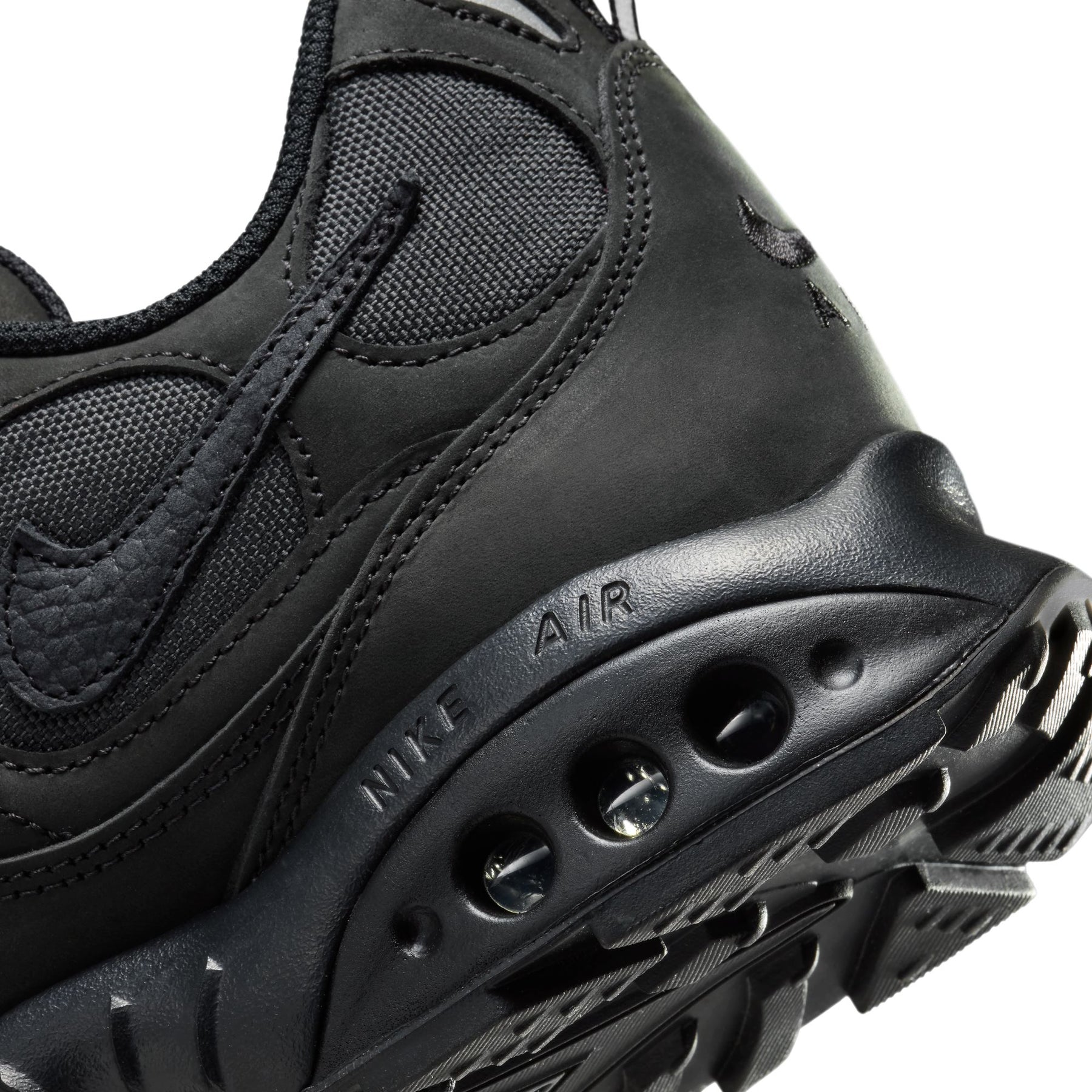 Nike Air Terra Humara SP "Triple Black" - Men