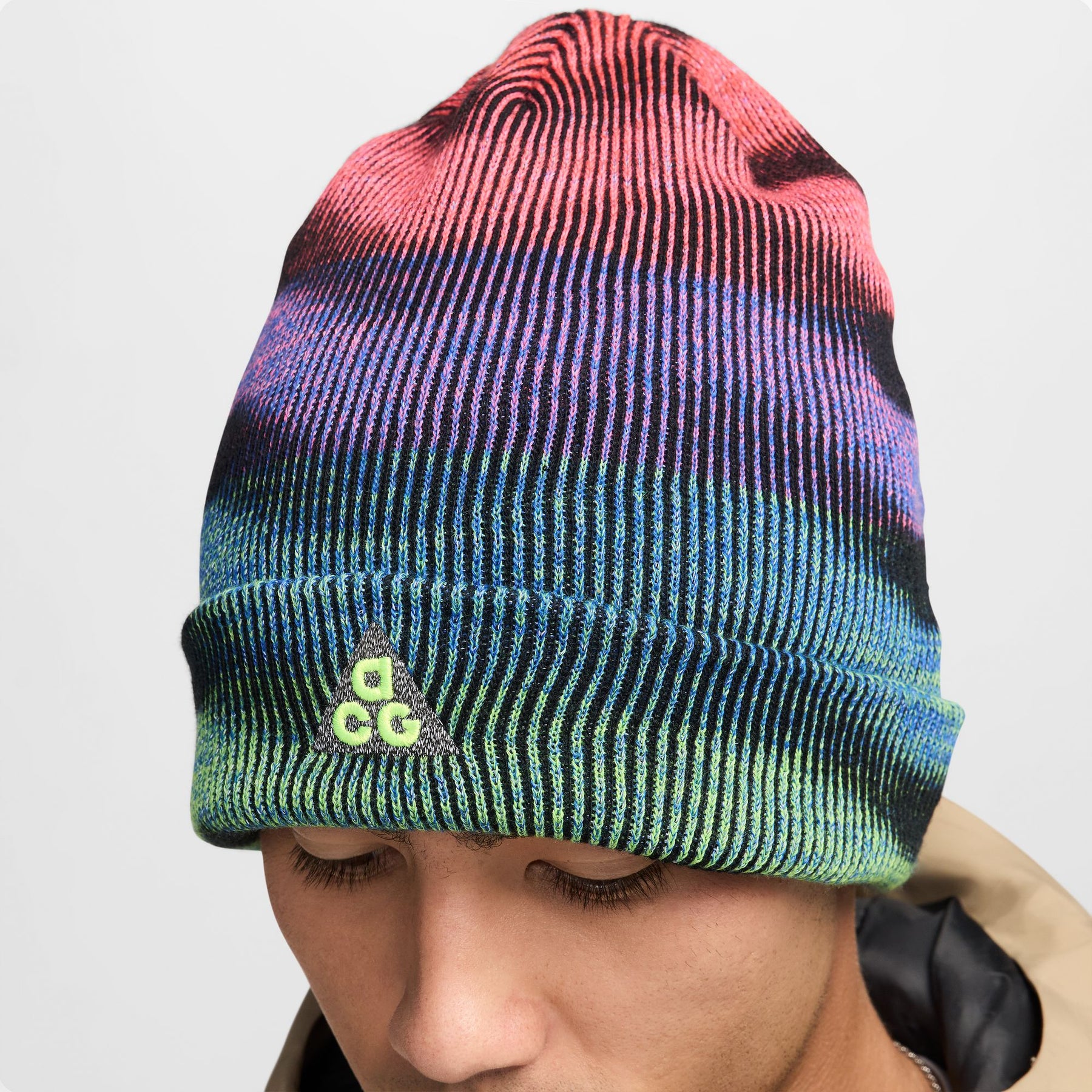 Nike ACG Peak Beanie "Crimson"