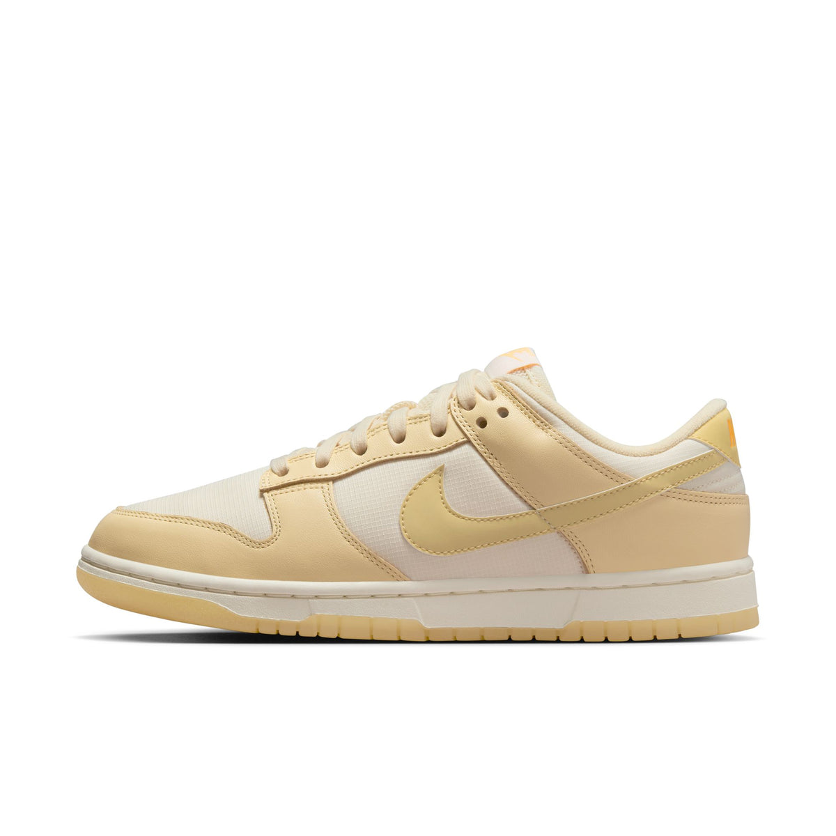 WMNS Nike Dunk Low "Team Gold"