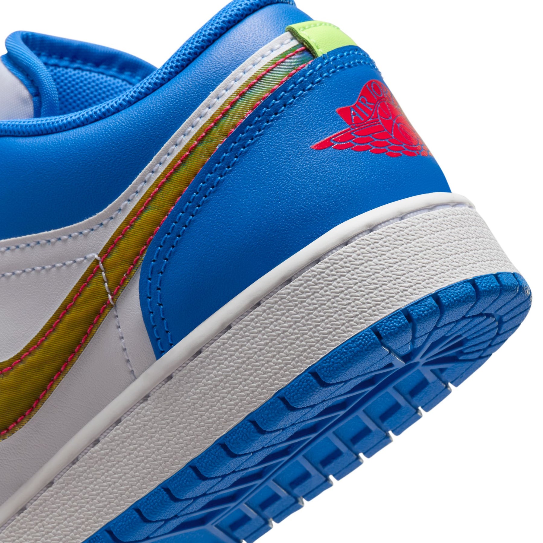 Air Jordan 1 Low SE "Iridescent" Grade School - Kids