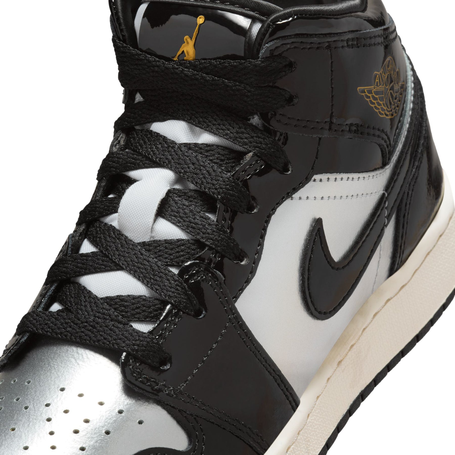 Air Jordan 1 Mid SE "Metallic Silver" Grade School - Kids