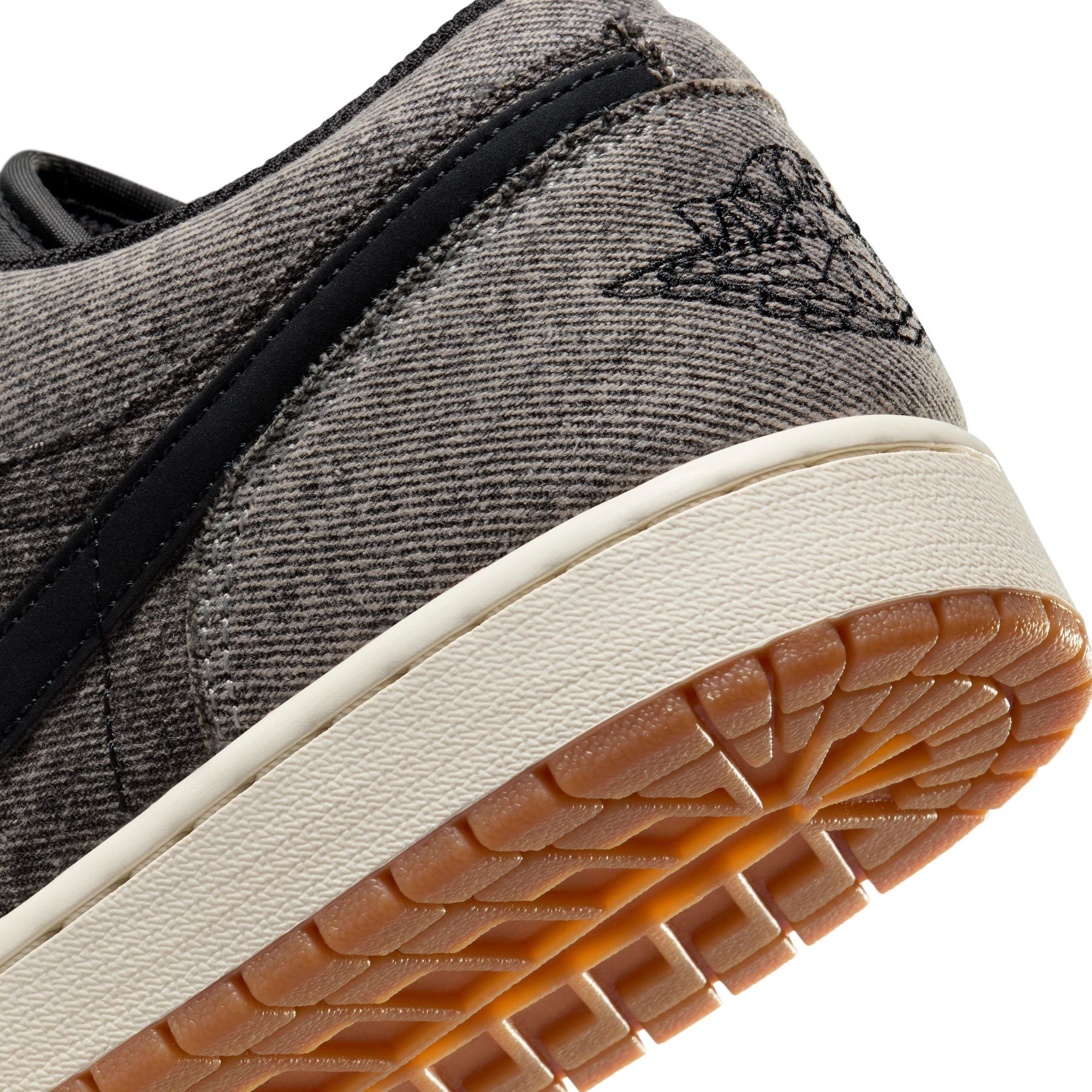 Air Jordan 1 Low SE "Black Denim" - Men