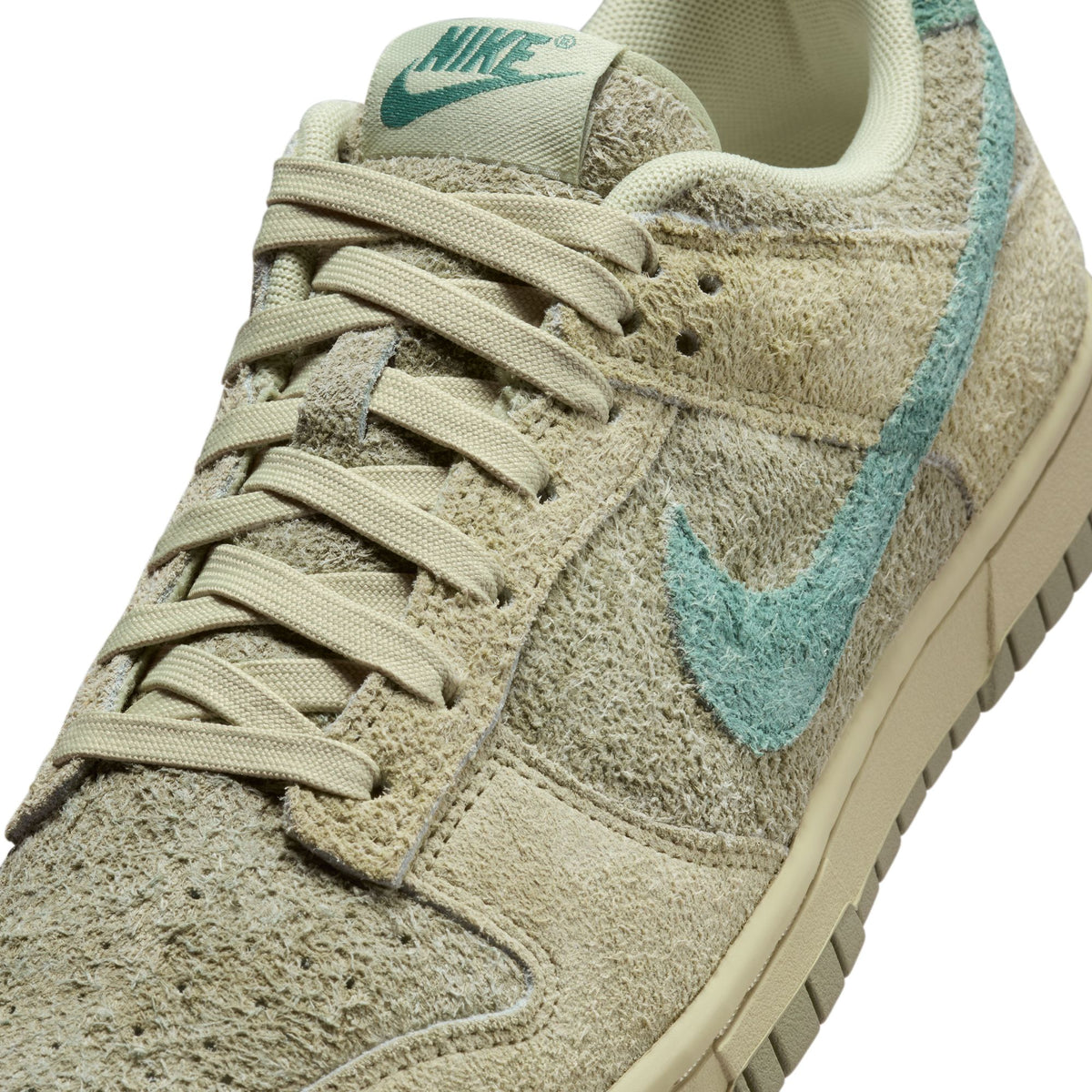 WMNS Nike Dunk Low "Olive Aura"