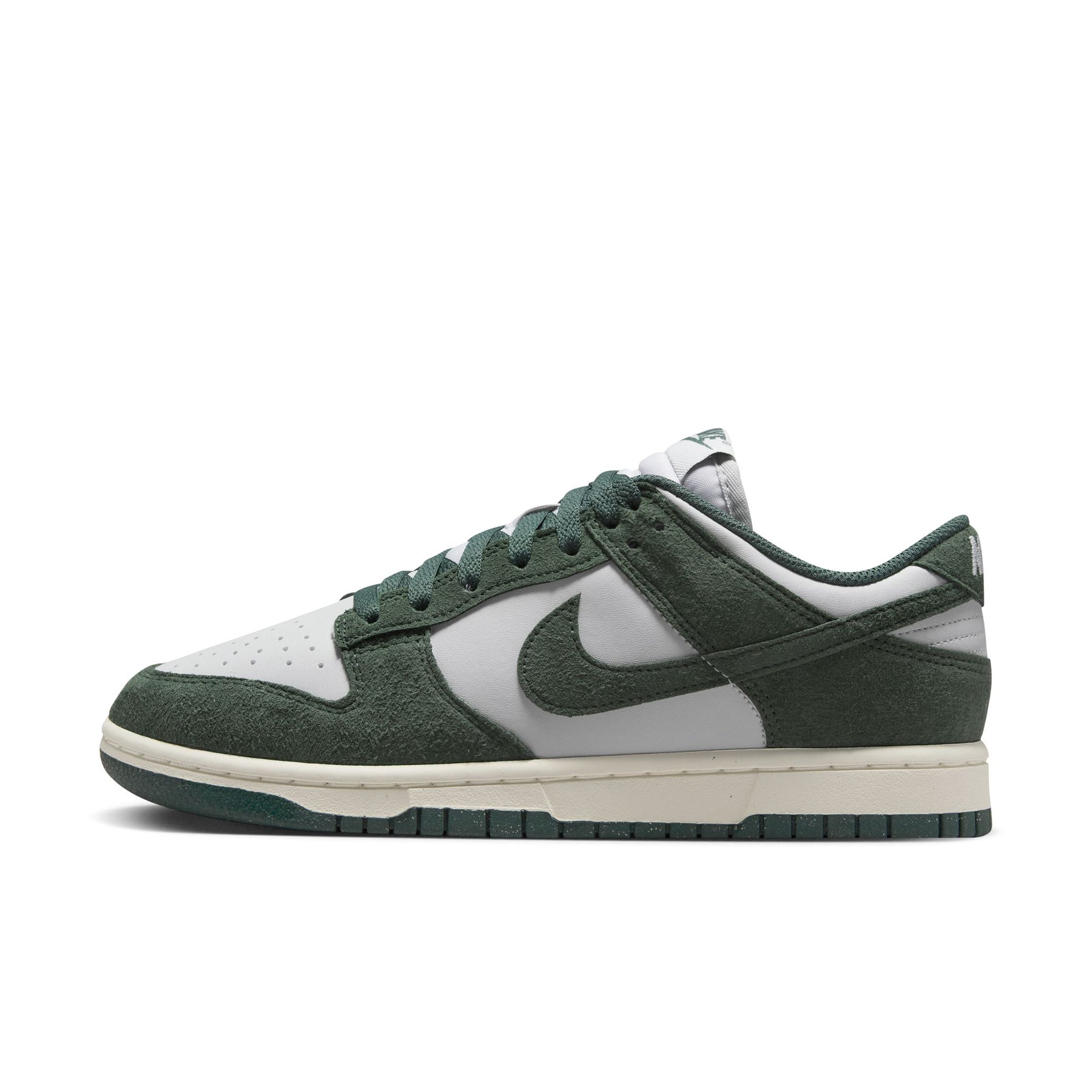 WMNS Nike Dunk Low Next Nature "Vintage Green"