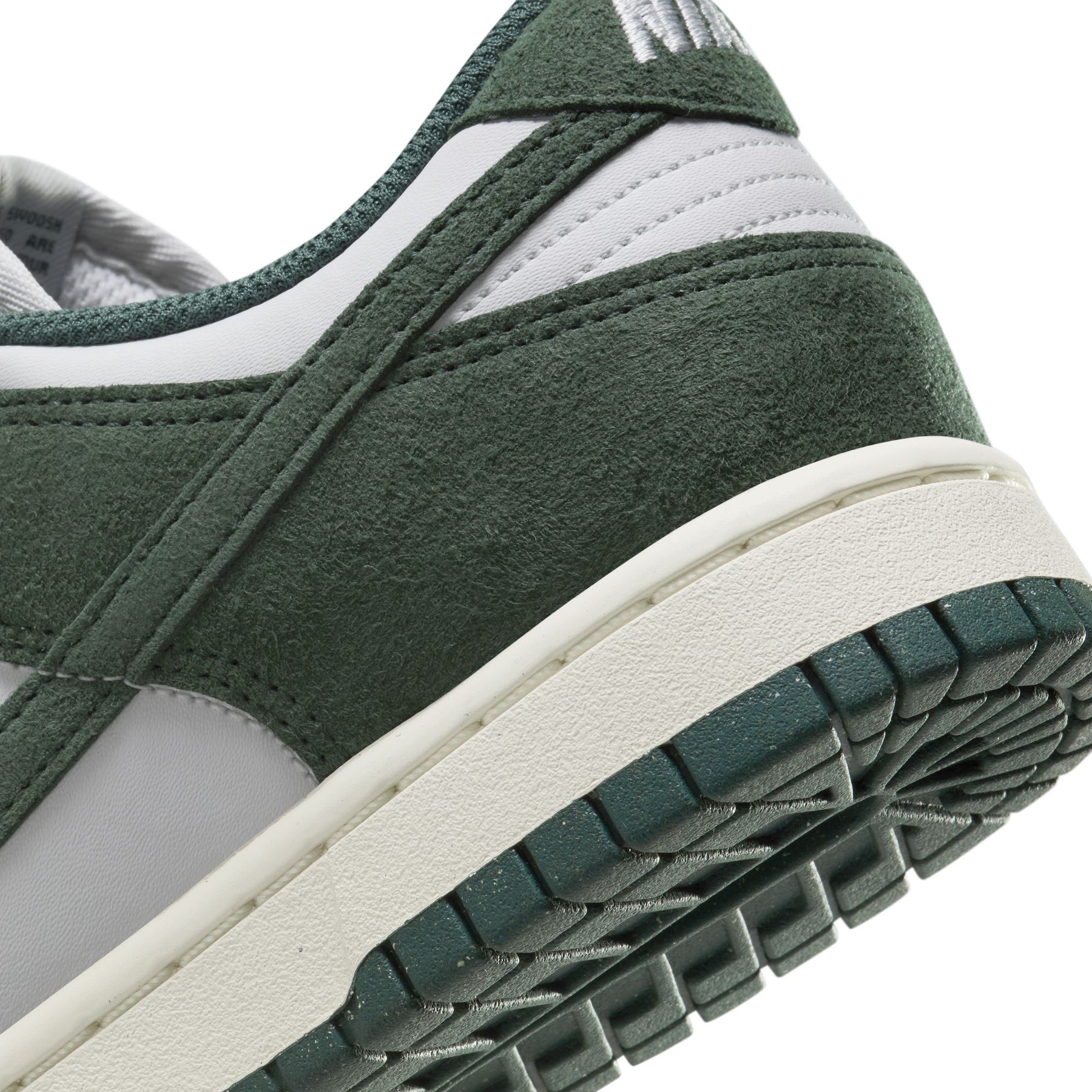 WMNS Nike Dunk Low Next Nature "Vintage Green"