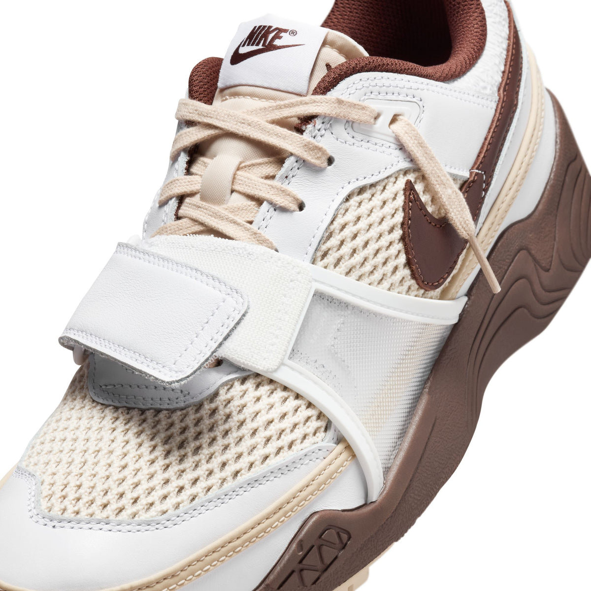 Nike x Travis Scott Zoom Field Jaxx "Light Chocolate" - Men