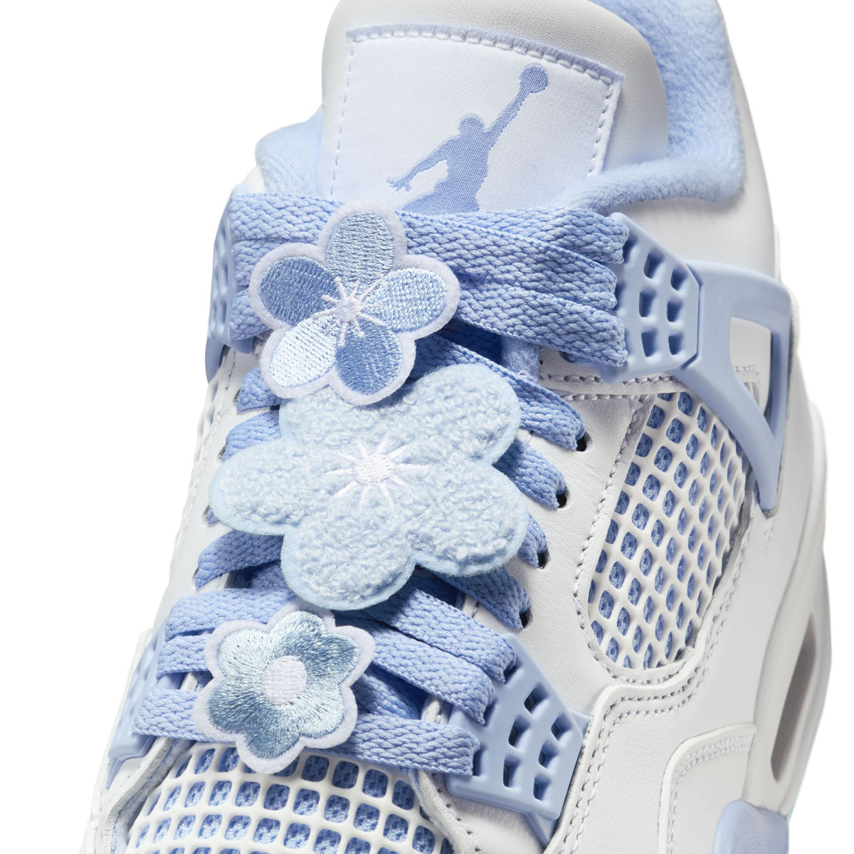 WMNS Air Jordan 4 "Forget Me Not"